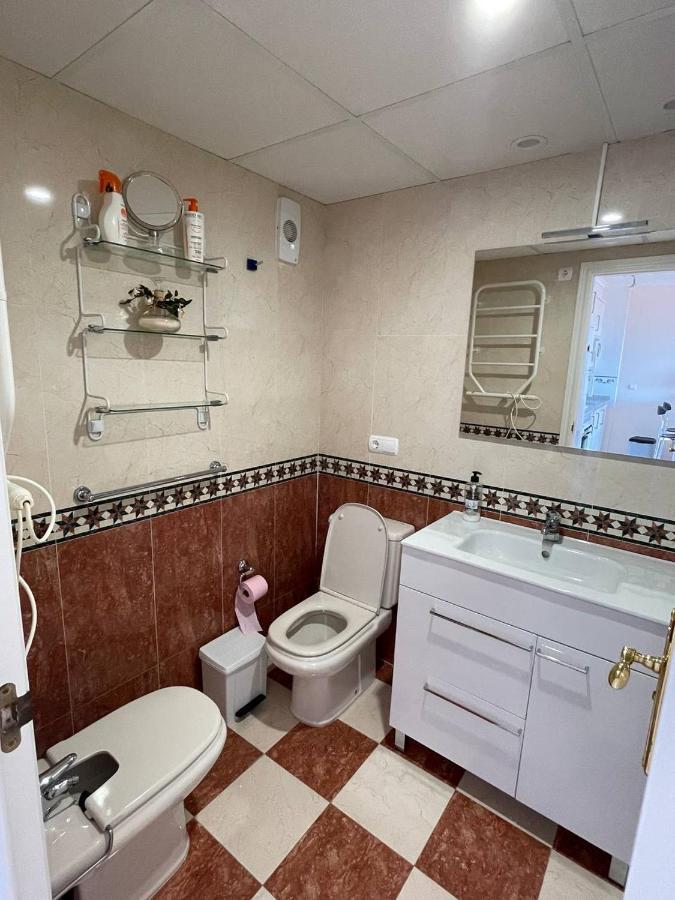 Playa De Oro Con Parking Appartement *